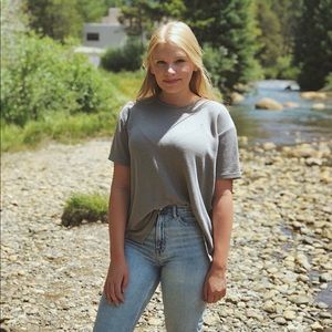 Meet your Posher, Noelle